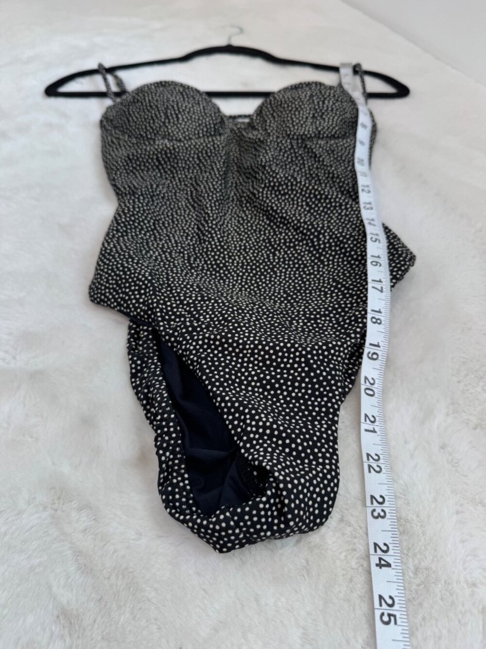 New Vix Paula Hermanny Women's Size M B&W dotted Dion Corsage One-Piece Swimsuit - Picture 4 of 16